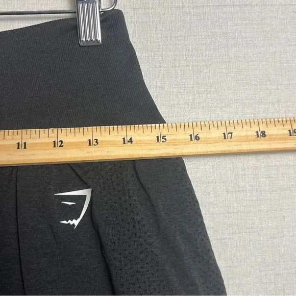 Gymshark NWOT Women's Black Vital Seamless 2.0 2-in-1 Shorts Size XL Compression - Picture 4 of 7